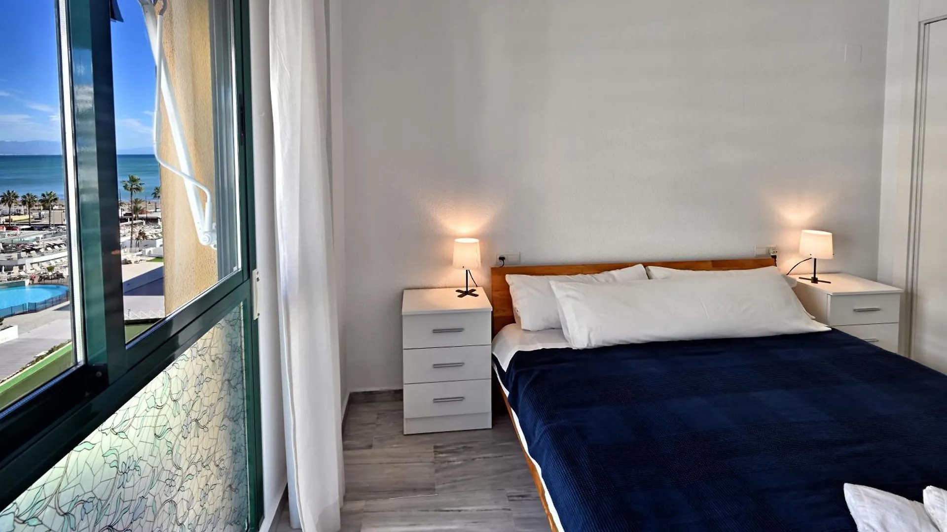 Love Rent4 Malaga Playa Del Bajondillo Torremolinos 0*,